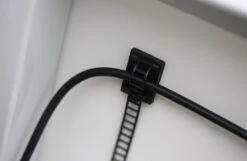 Elektrisch Höhenverstellbarer Schreibtisch 750-1300mm / 1600 X 800 Mm, Weiß -Büromöbel Förderung 052fe3a4 f0cf 41ae bfc6 bbd3da3e1192