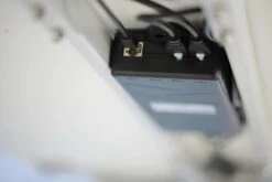 Elektrisch Höhenverstellbarer Schreibtisch 750-1300mm / 1200 X 800 Mm, Lichtgrau -Büromöbel Förderung 1c3935ed 56b5 4788 8938 cc605eaaa942